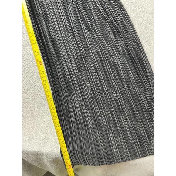 Black Plisse Pleated Wide-Leg Jumpsuit S Sleeveless V-Neck Travel Boho Chic - Picture 3 of 7